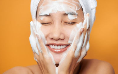 Chăm sóc da thế nào để hạn chế tình trạng lão hóa sớm?