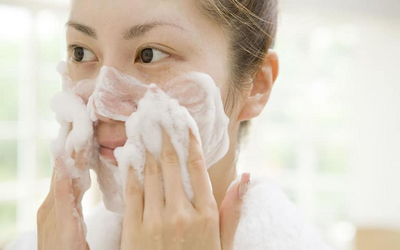 NHỮNG CÁCH TẨY TẾ BÀO CHẾT CHO MẶT TẠI NHÀ AI CŨNG CÓ THỂ THỬ